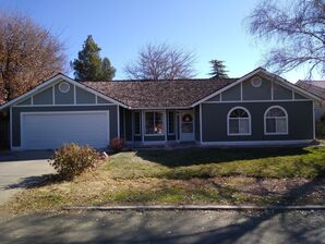 Exterior painting in Apple Valley, UT.